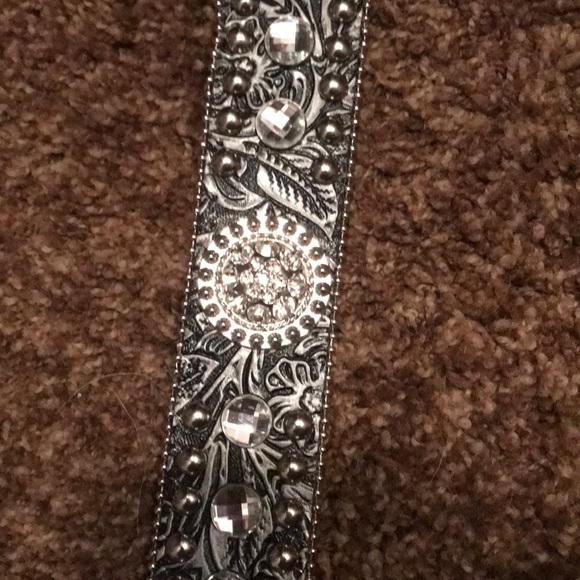 Grey Belt - Picture 3 of 4